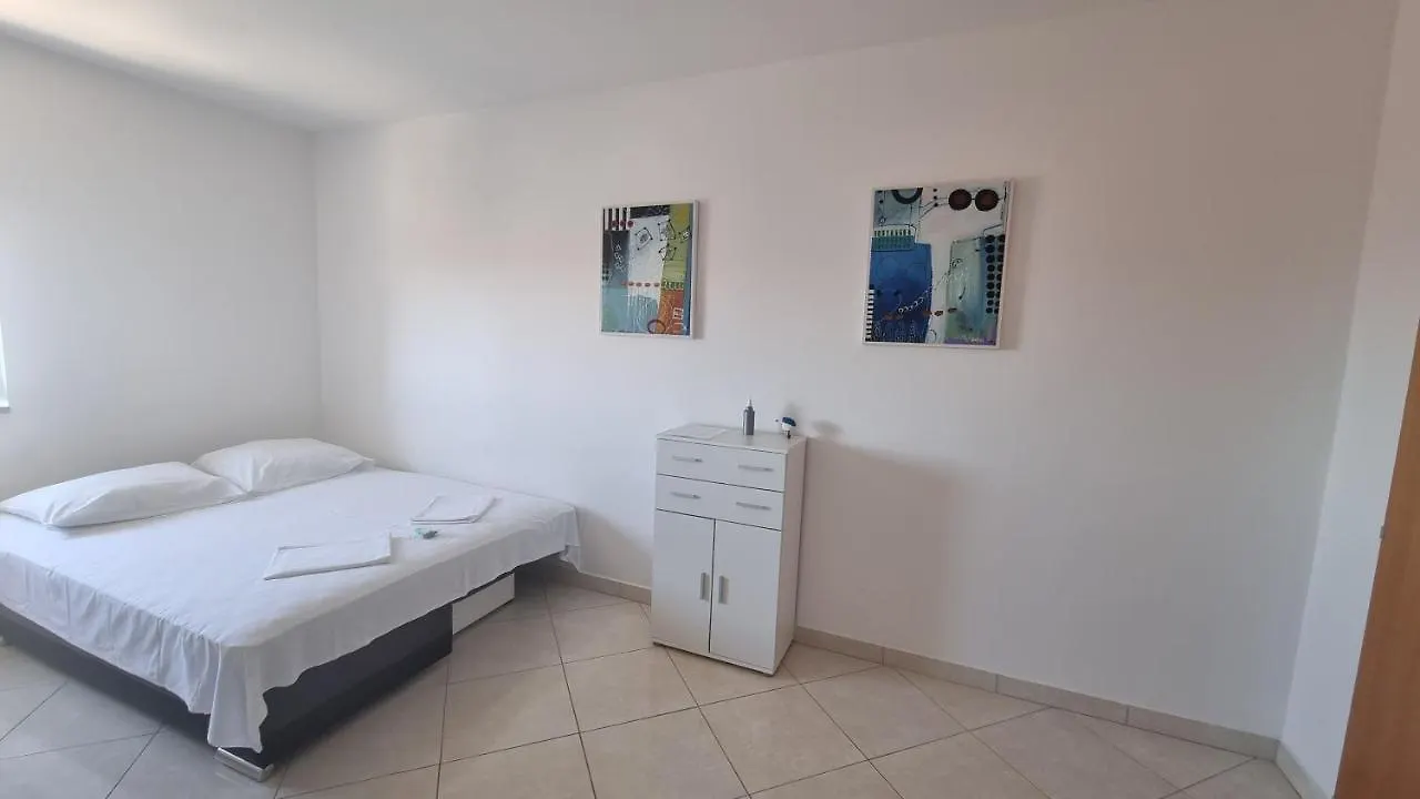 Apartments Margita Mandre